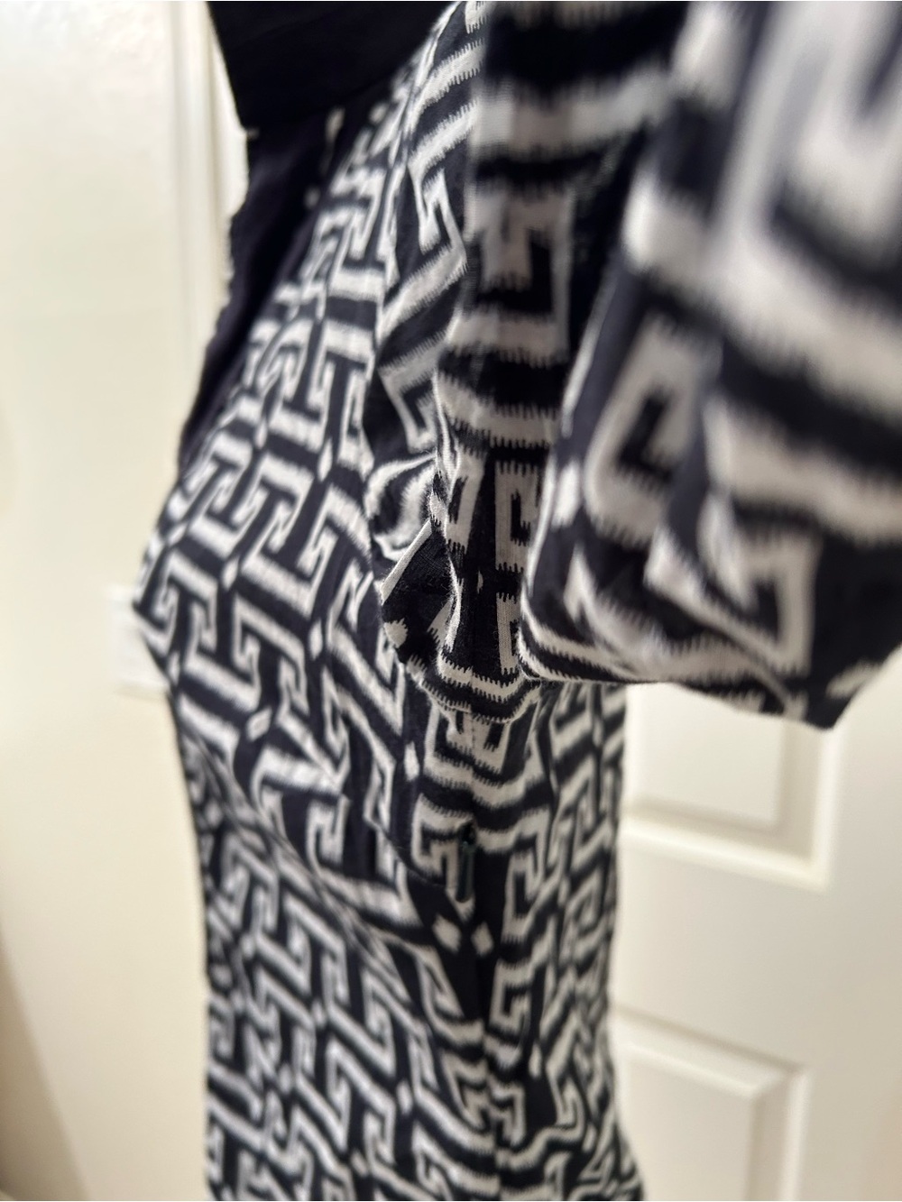 Tory Burch Black and White Geometric Tunic 2 - Picture 6 of 10